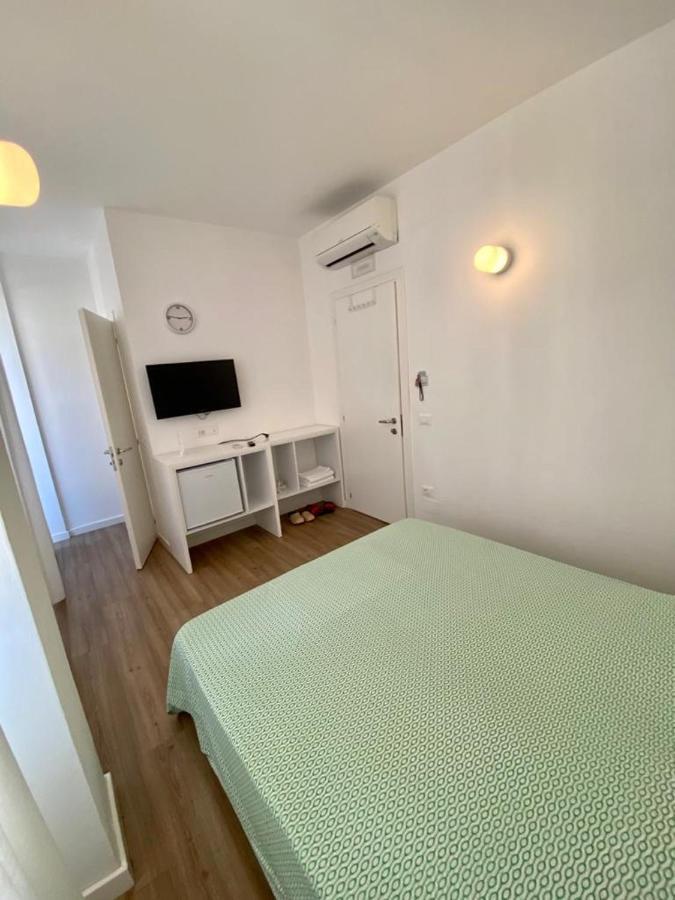 Aleksi Rooms Shëngjin Esterno foto