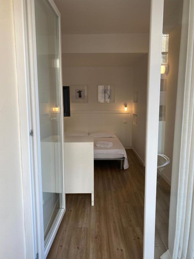 Aleksi Rooms Shëngjin Esterno foto