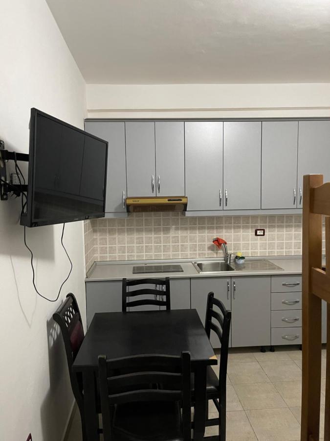 Aleksi Rooms Shëngjin Esterno foto