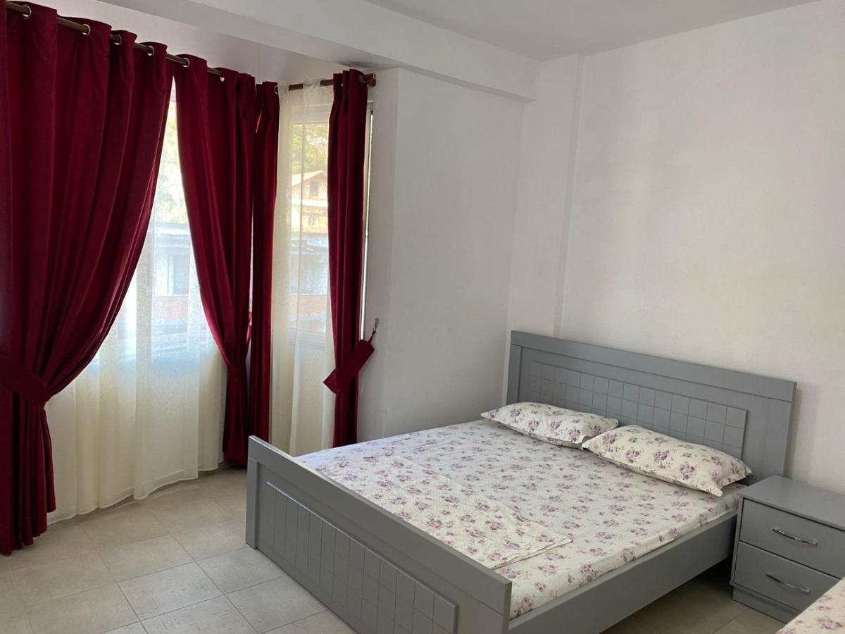 Aleksi Rooms Shëngjin Esterno foto